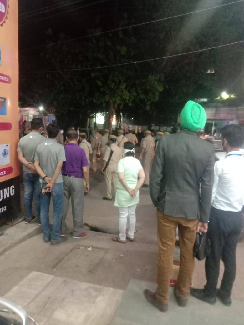 करोना के  नये  केस से  आगरा प्रशासन मे हड्कम्प